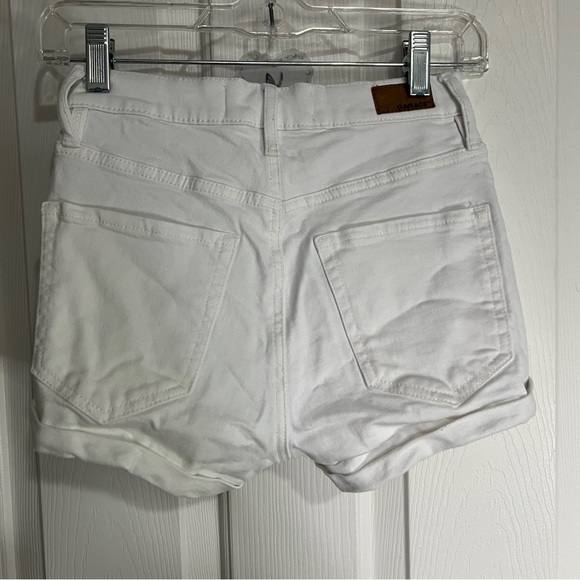 Garage White Shorts - Picture 2 of 3